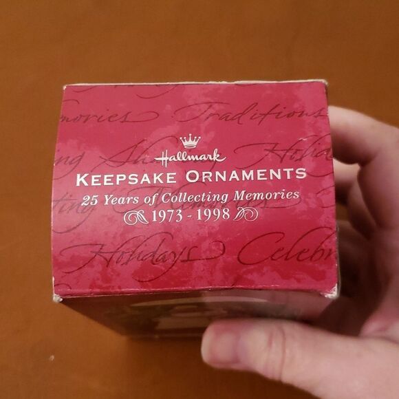 Vintage Hallmark Keepsake Ornament - 1st in Snow Buddies Series - Dated 1998 - Picture 11 of 12